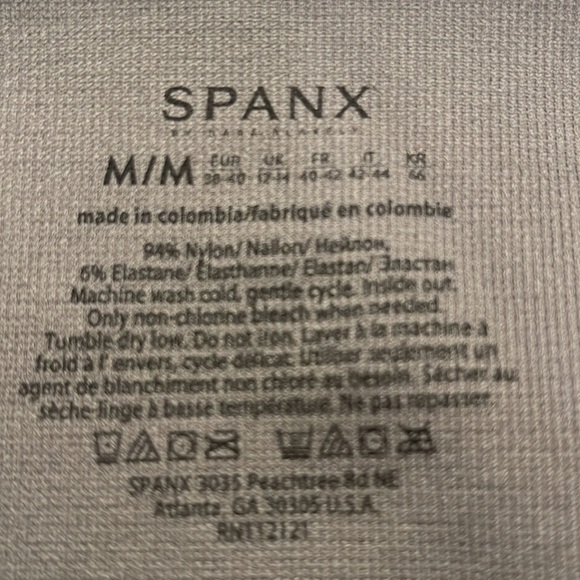 SPANX Look At Me Now Seamless Legging - Picture 7 of 9